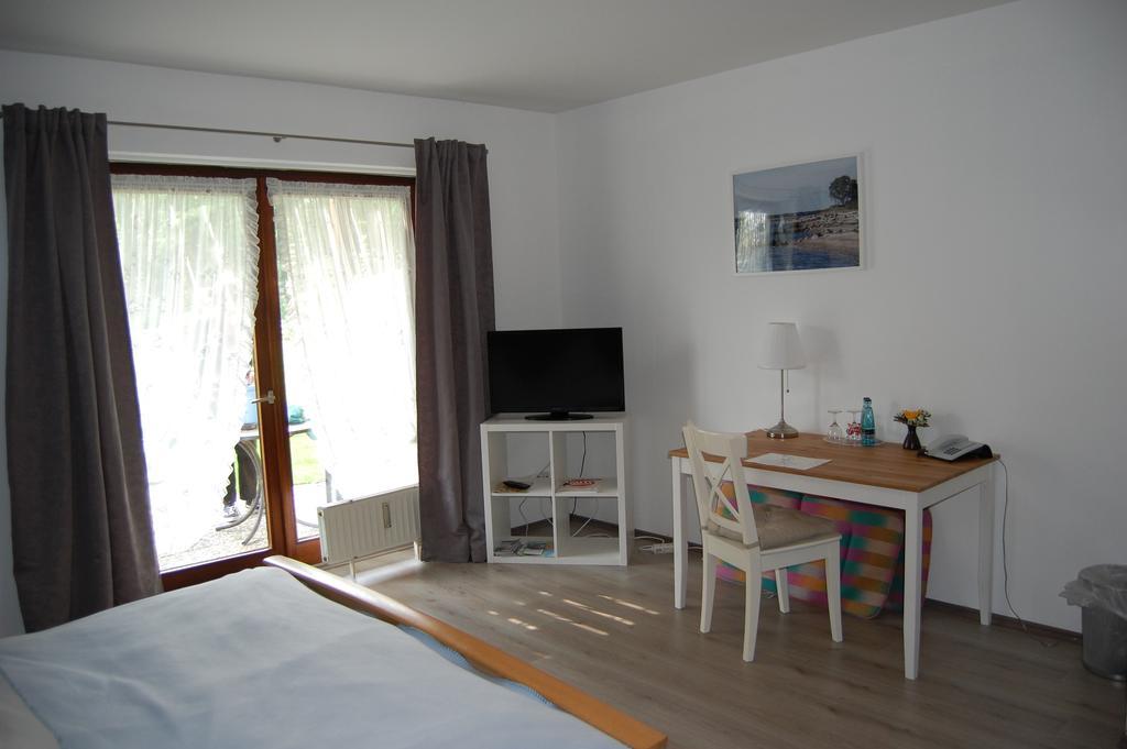 Hotel & Restaurant Schlei-Liesel Güby Kültér fotó