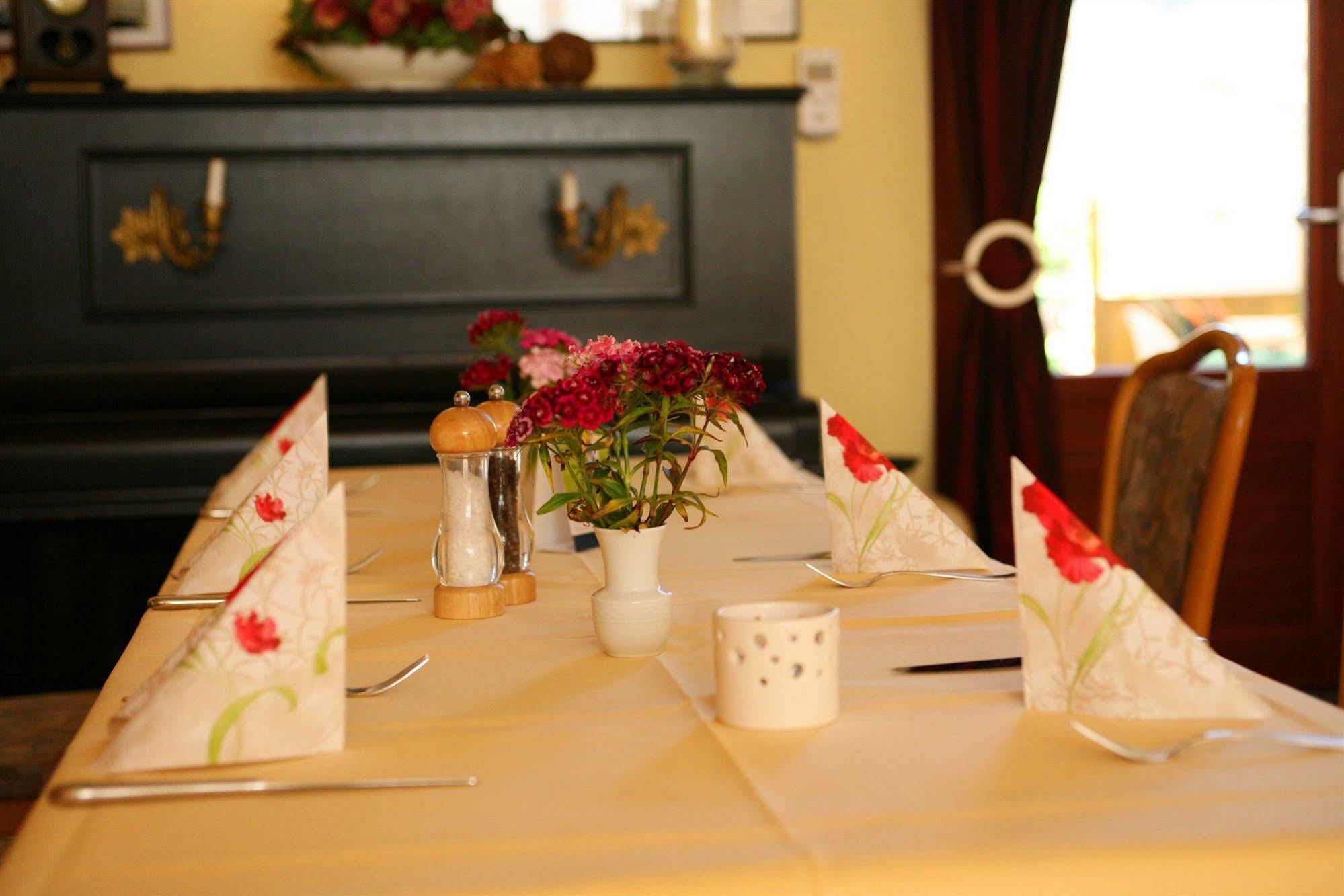 Hotel & Restaurant Schlei-Liesel Güby Kültér fotó